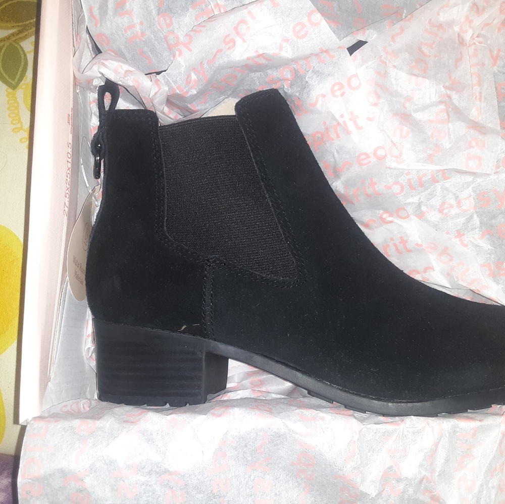 Womens boots